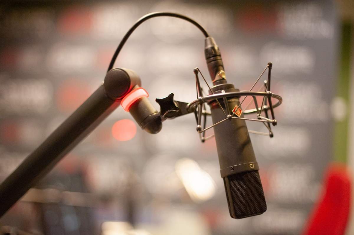 Interview microphone